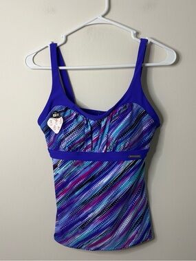 NWT Zeroxposur Women’s Swimsuit Top Tank Top UPF 30 Purple Bright Striped